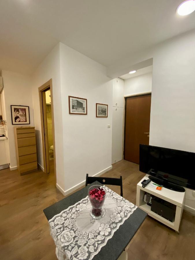 Apartamento Economic In The Heart Of